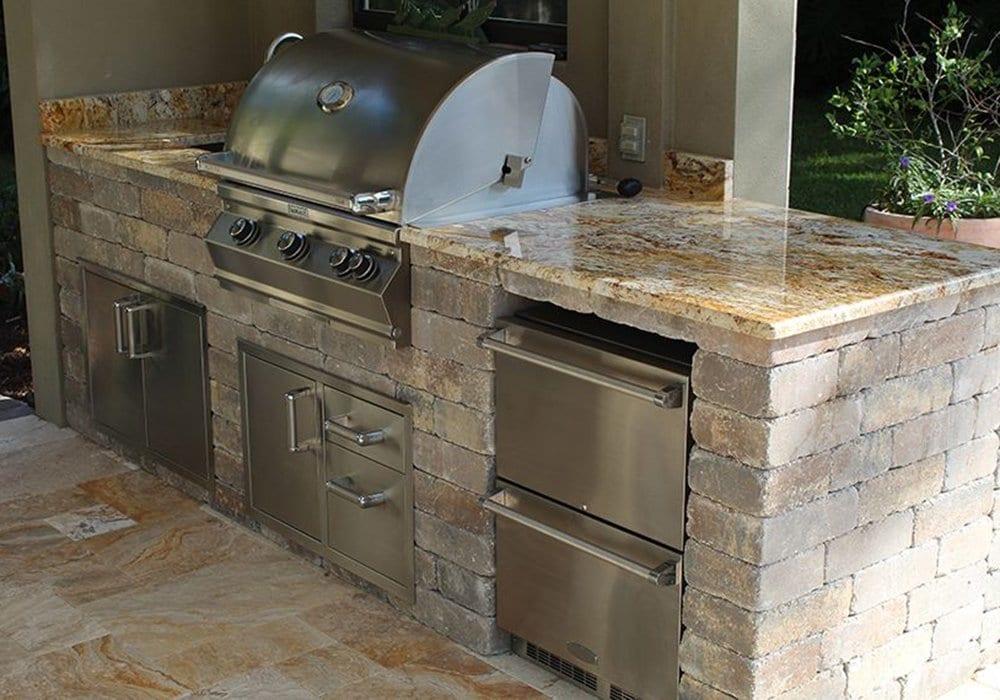 Outdoor Kitchens — Paver Mac project photo 9
