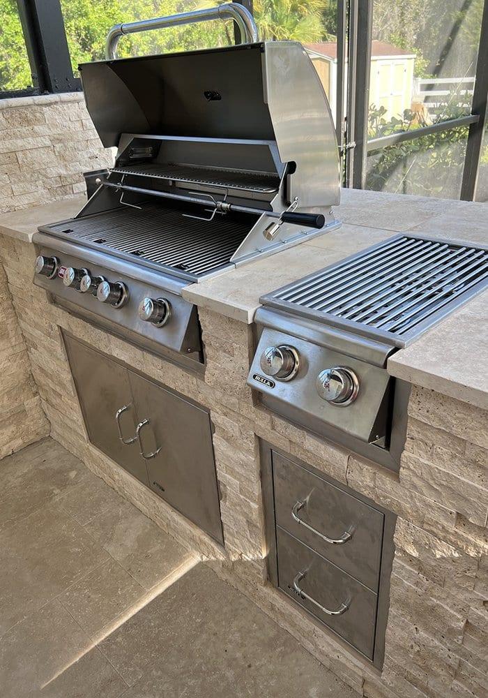 Split-Face Walls & Planters — Paver Mac project photo 7